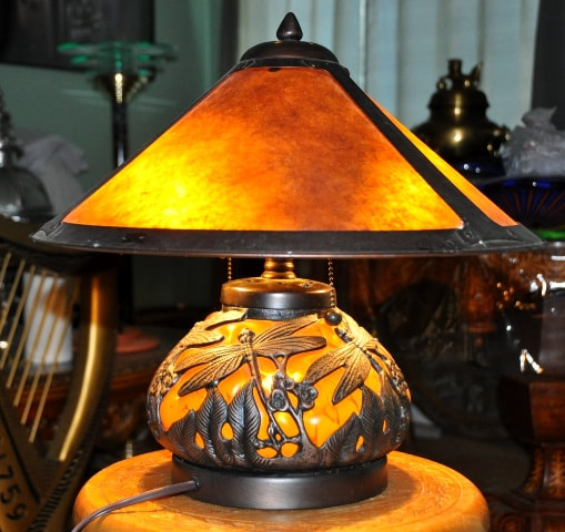 Dirk Van Erp style table lamp with amber mica shade and lighted dragonfly base